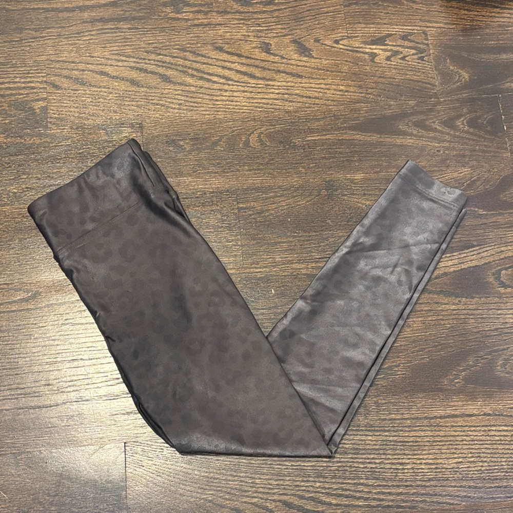 Koral Women’s Black Leopard Print Leggings Size Small